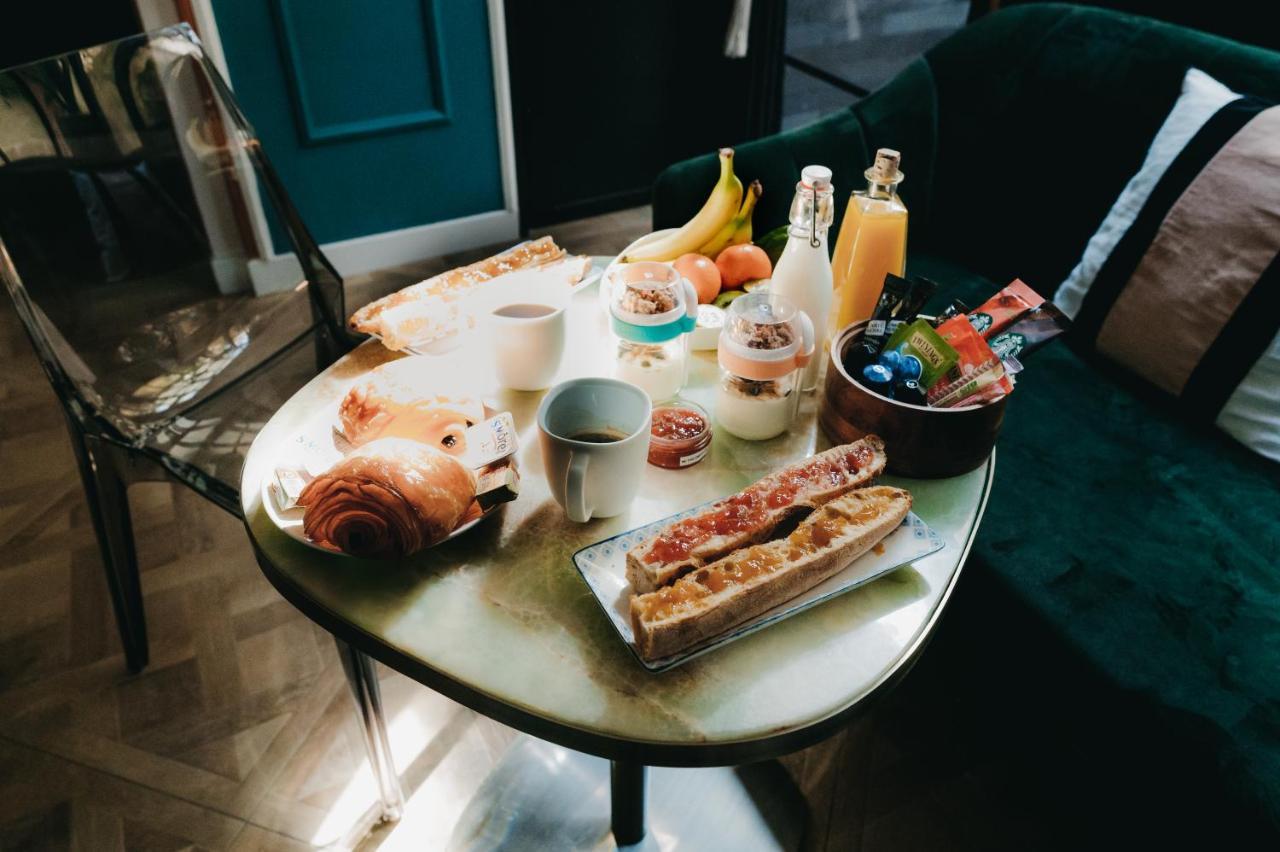 La Belle Endormie B&B French Guest House ボルドー エクステリア 写真