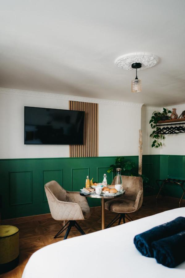 La Belle Endormie B&B French Guest House ボルドー エクステリア 写真